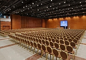 Hotel Hilton Prague congress hall *****   source: www.hiltonprague.com